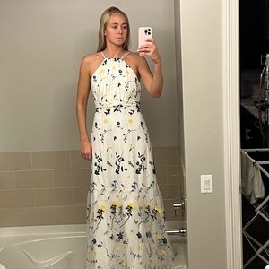 ML Monique Lhuillier White Embroidered Maxi Dress